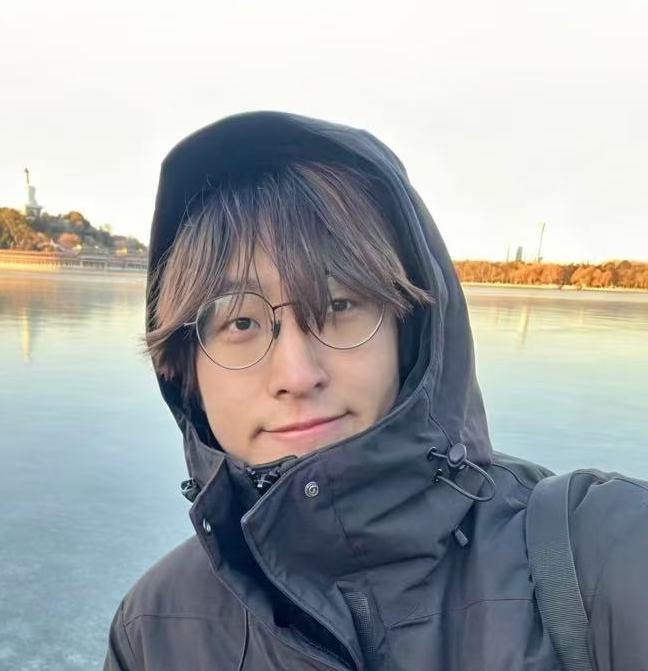 Portrait of Boyuan Wang